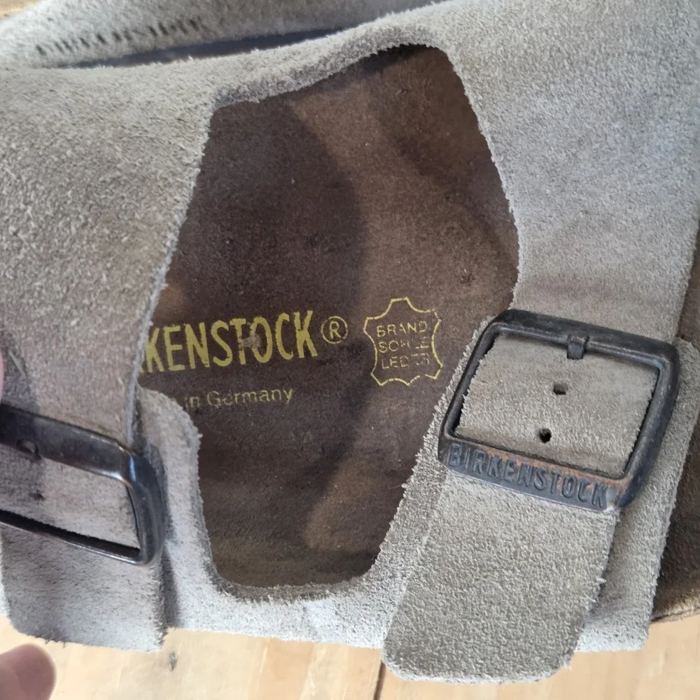 Birkenstock Arizona Sandals Mens Size 11 Taupe Suede Leather Made in Germany 44‎